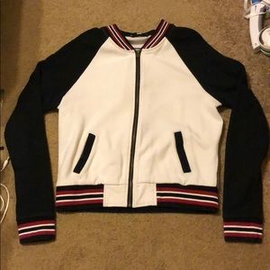 🌟Sweatshirt that looks like a jersey🌟